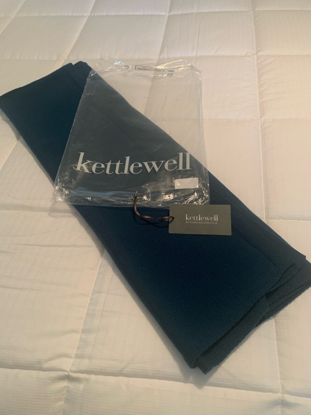 Kettlewell Colours UK - Merino Wool Travel Poncho - OS in Teal - NWT